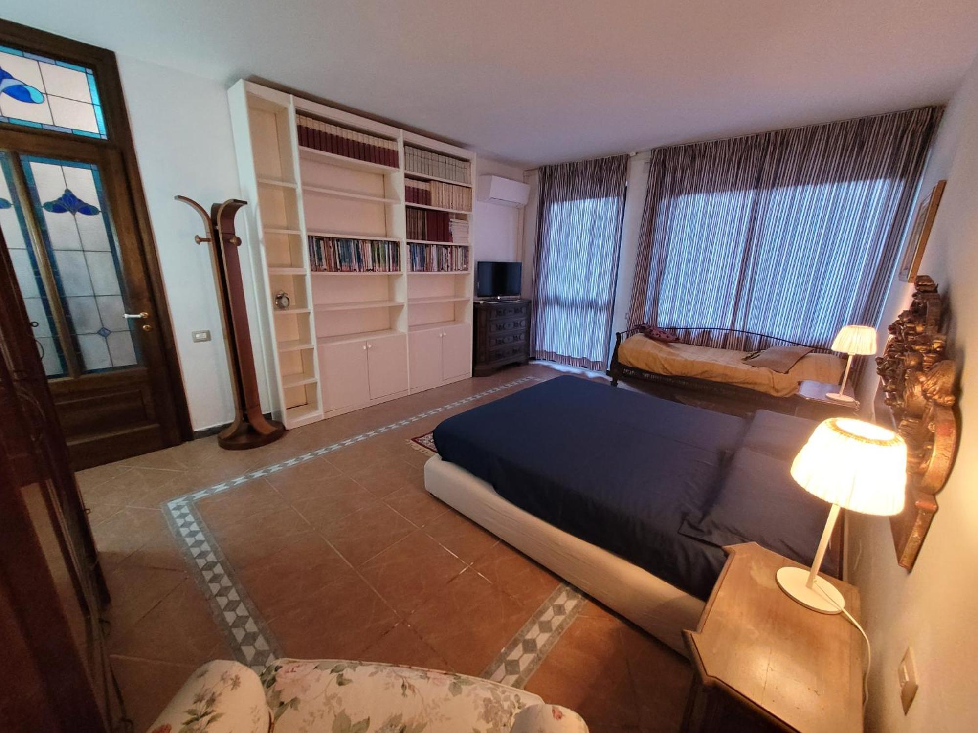 Madama Dore, Casa Indipendente Con Grande Giardino E Parcheggio Privato Casa vacanze La Spezia