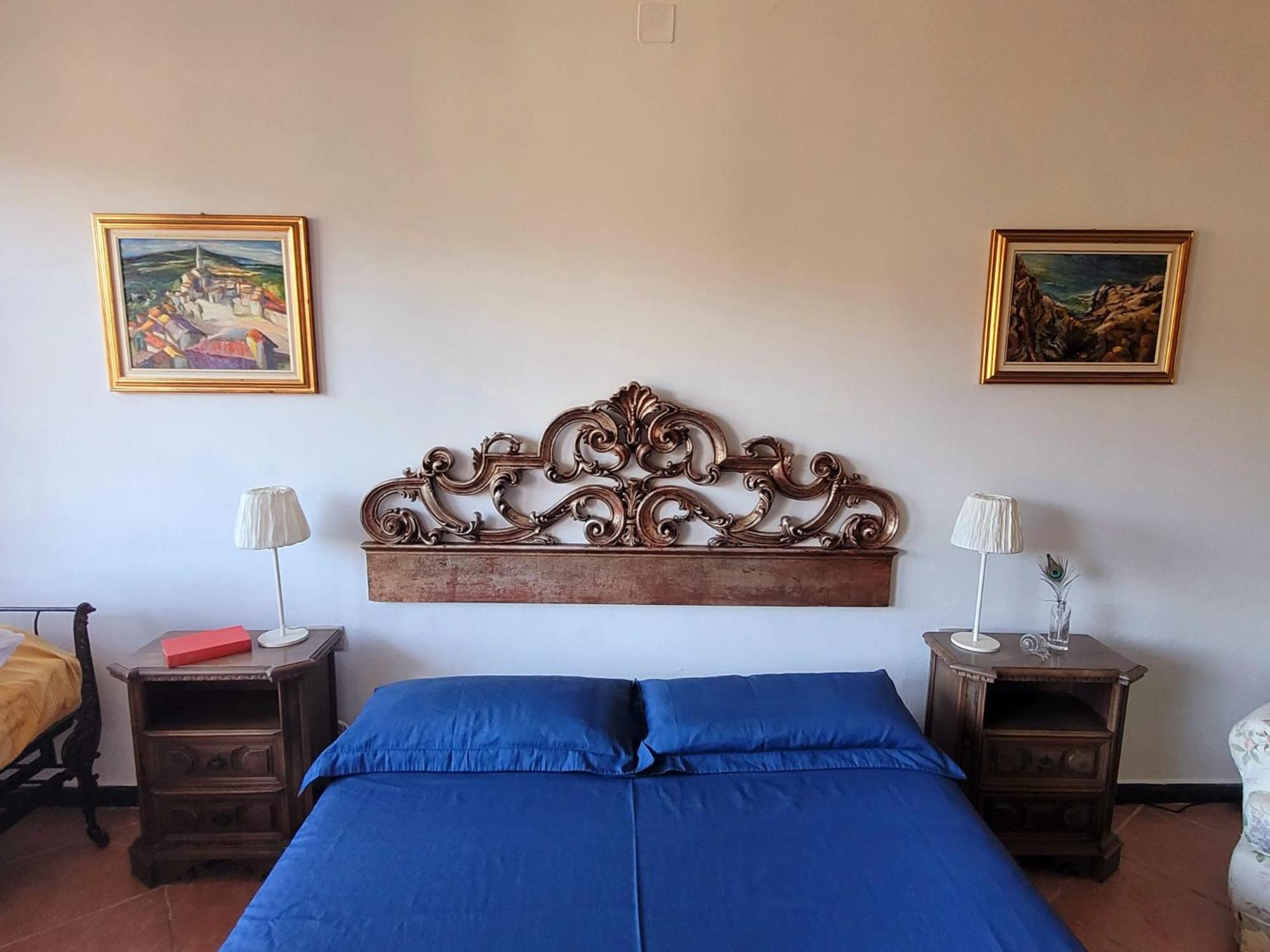 Casa vacanze Madama Dore, Casa Indipendente Con Grande Giardino E Parcheggio Privato